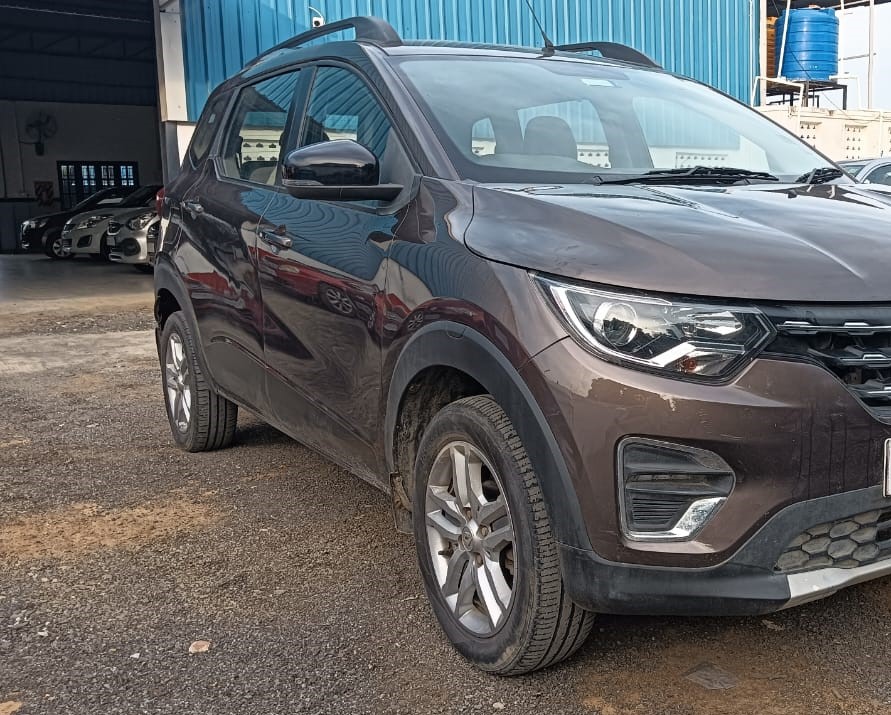 Renault Triber(2020-2023) Rxz Bs-vi